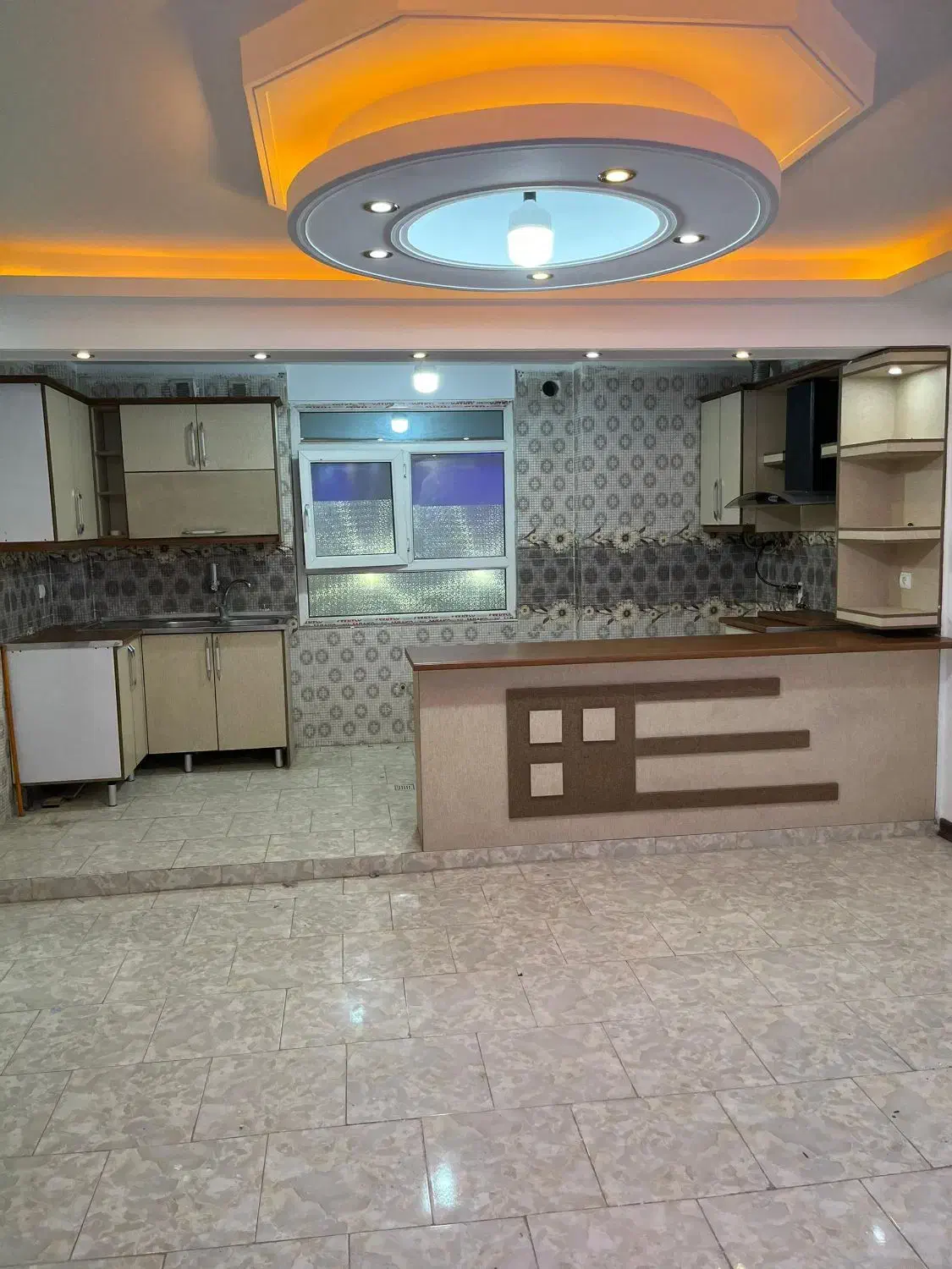 60متری روبنما اجاره ای|اجارهٔ آپارتمان|کهریزک, |دیوار