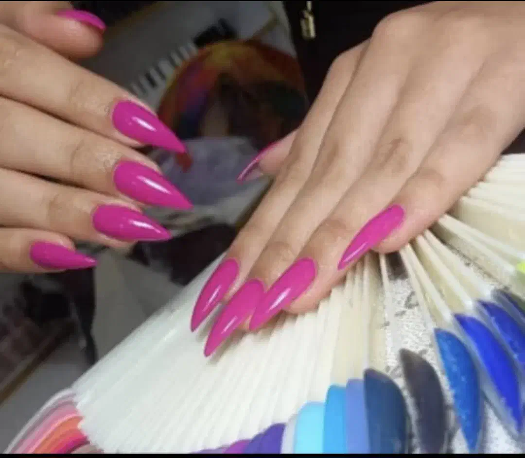 ناخن|خدمات آرایشگری و زیبایی|شیراز, شهرک مفتح|دیوار