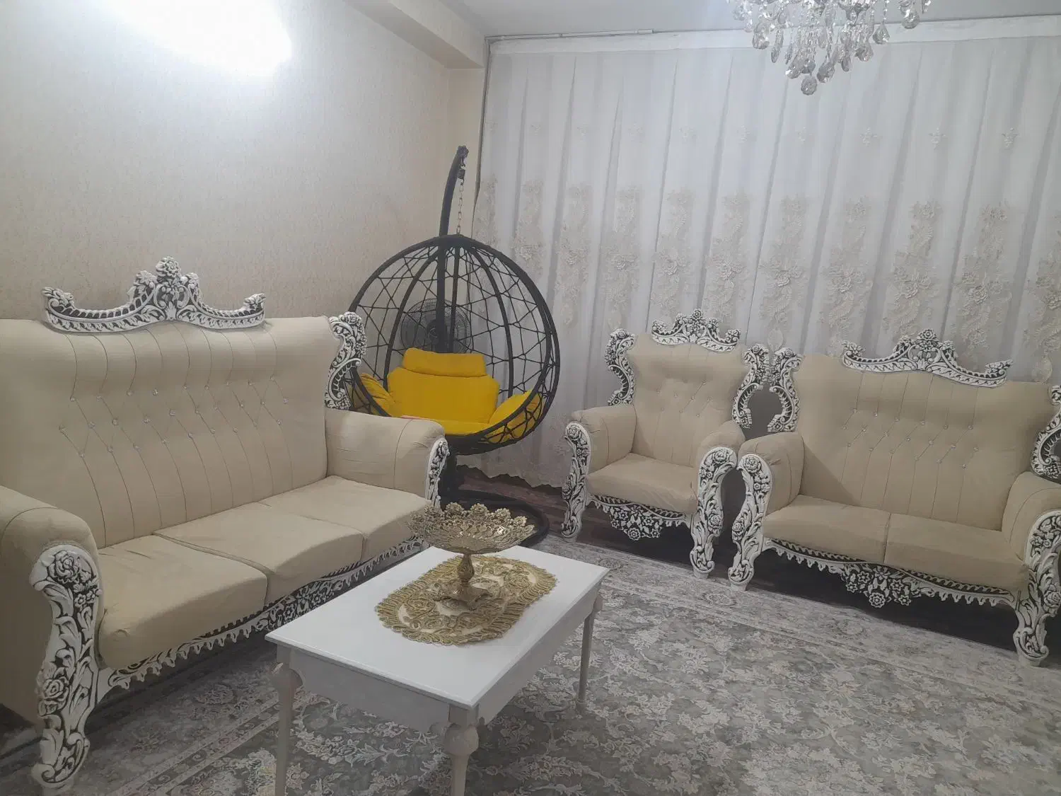 وسایل منزل|مبلمان خانگی و میز عسلی|تاکستان, |دیوار