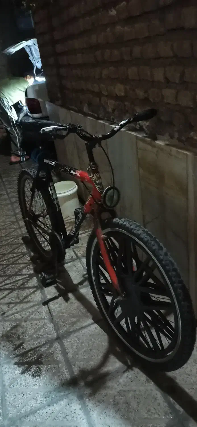 دوچرخه 26|دوچرخه، اسکیت، اسکوتر|گنبد کاووس, |دیوار