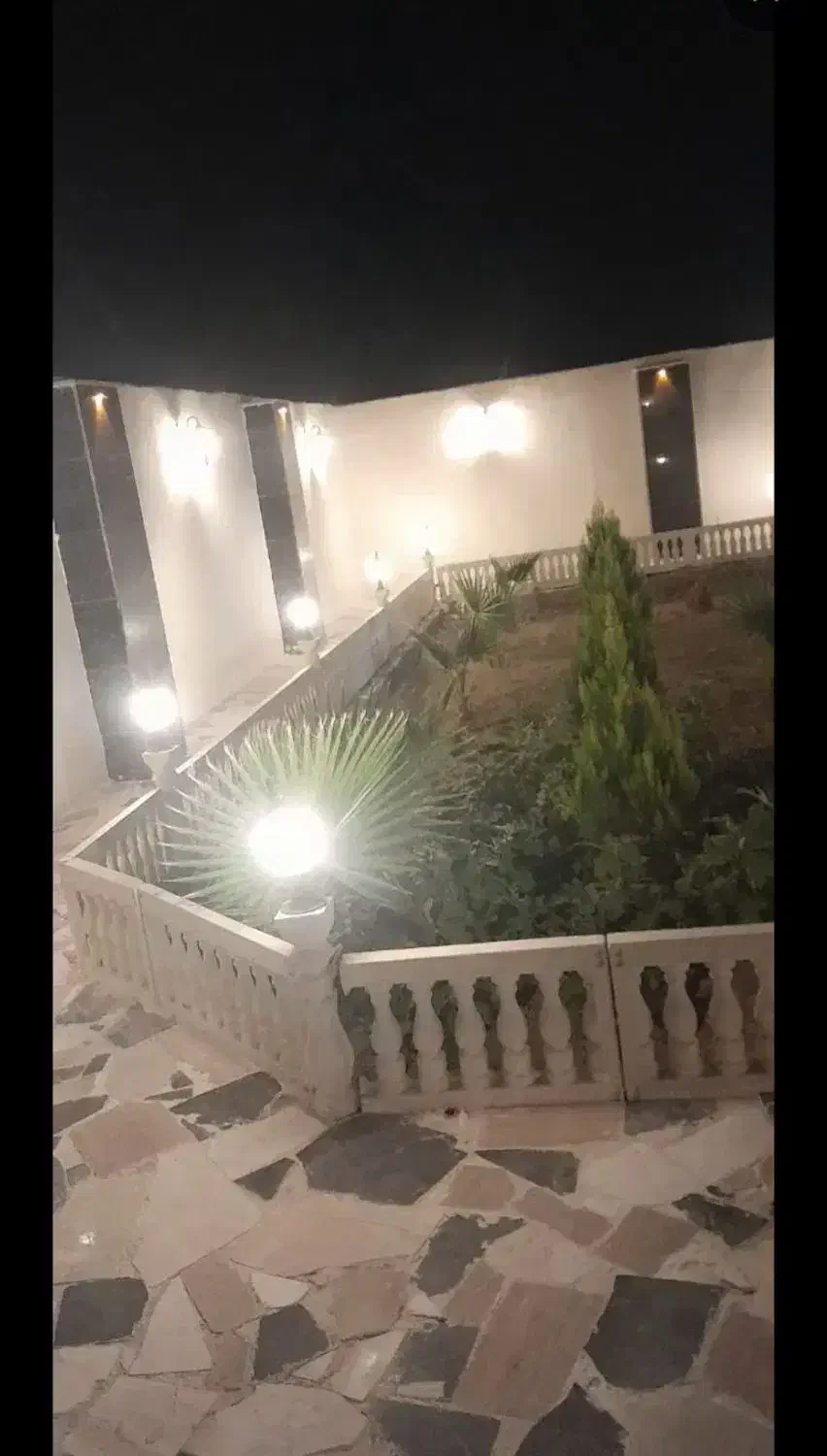 اجاره باغ ویلا روزانه|اجارهٔ کوتاهمدت ویلا و باغ|اصفهان, سرشبادران|دیوار