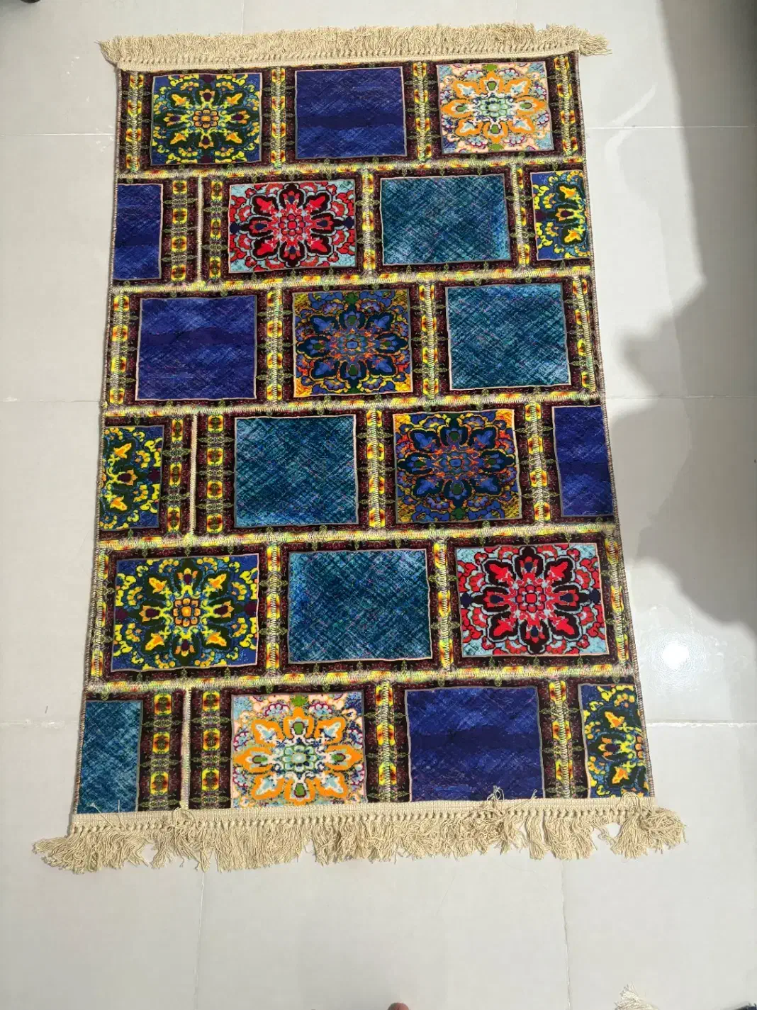 فرش 700شانه دستی و ماشینی چهل تیکه|فرش|زاهدان, |دیوار