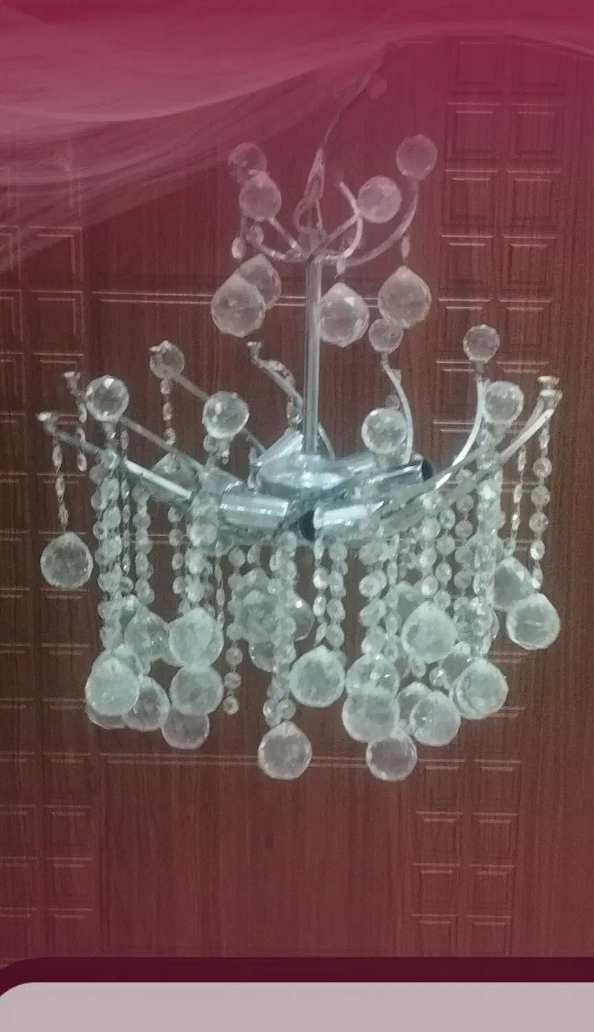 لوستر سالم و زیبا|لوستر و چراغ آویز|کاشان, فین کوچک|دیوار