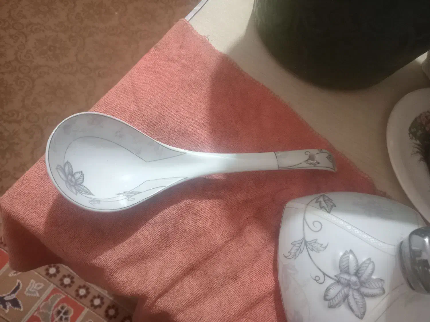 ظرف سوپ خوری آلمانی|ظروف سرو و پذیرایی|رشت, پل تالشان|دیوار