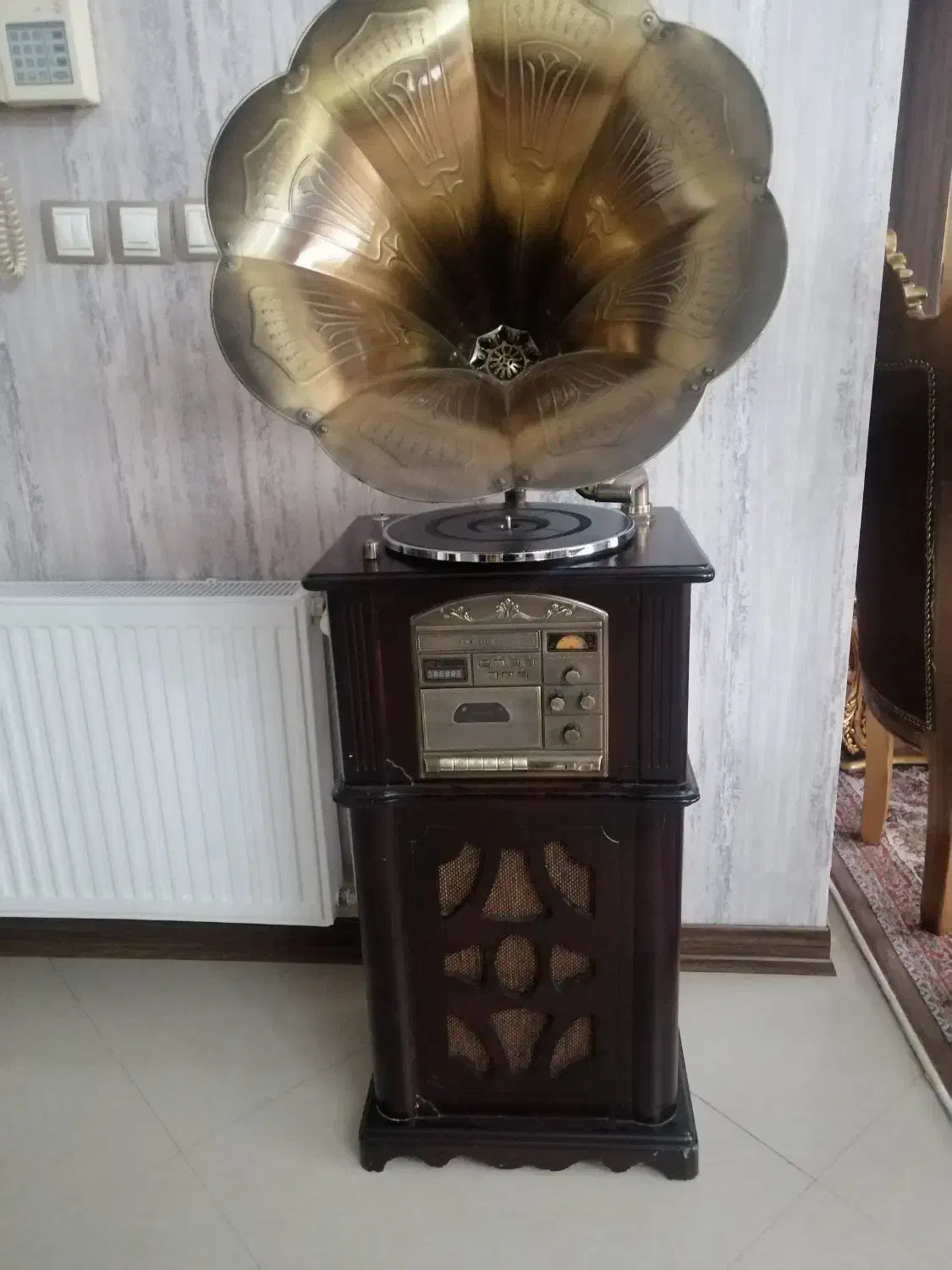 گرامافون|سیستم صوتی خانگی|فردیس, فردیس|دیوار