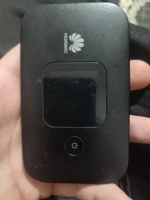 وایفای هاوایی مدلE5577  با عروس هلندی هم میزنم|مودم و تجهیزات شبکه|فسا, |دیوار