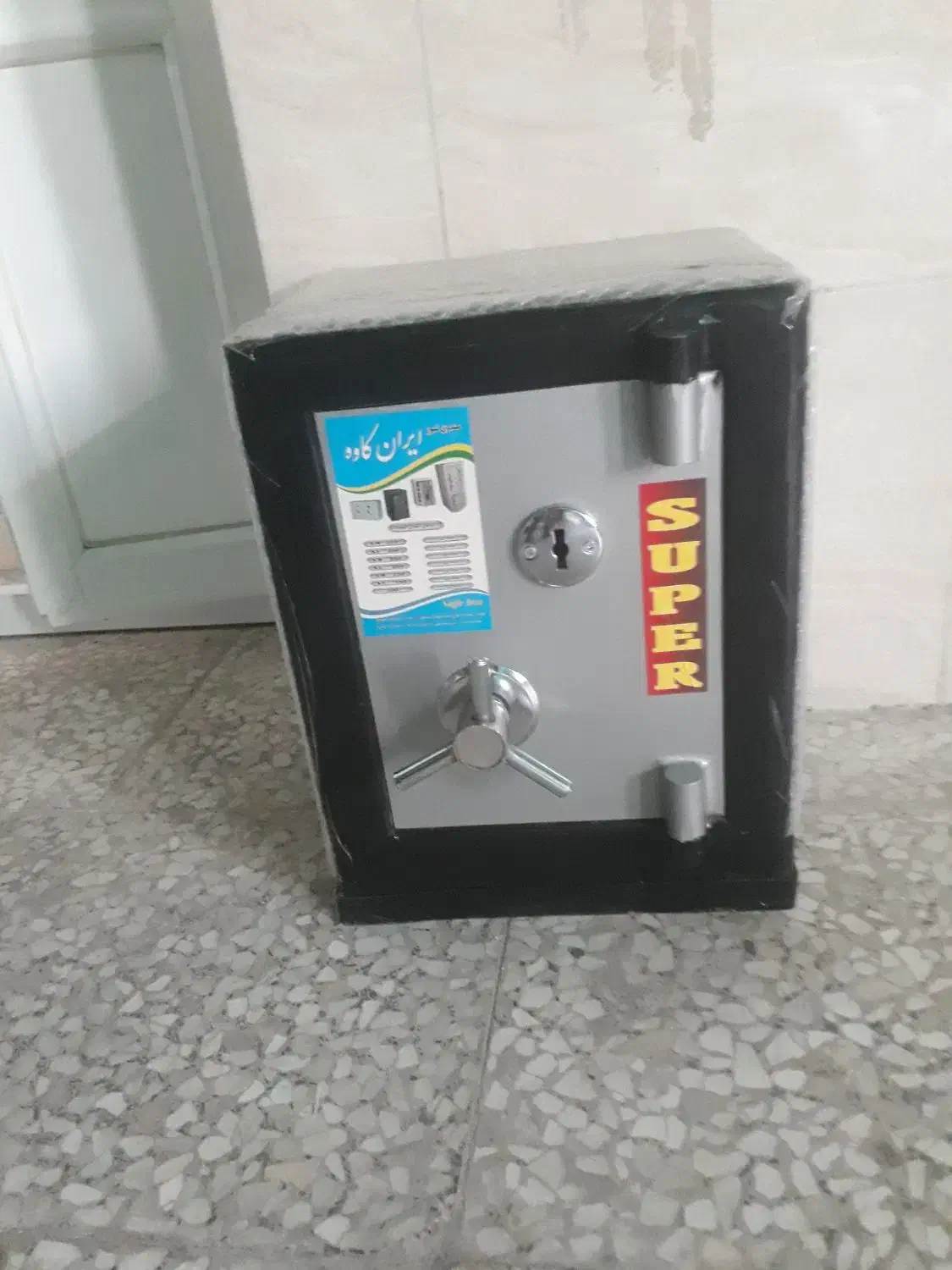 گاوصندق نو استفاده نشده|دفتر کار|اراک, |دیوار