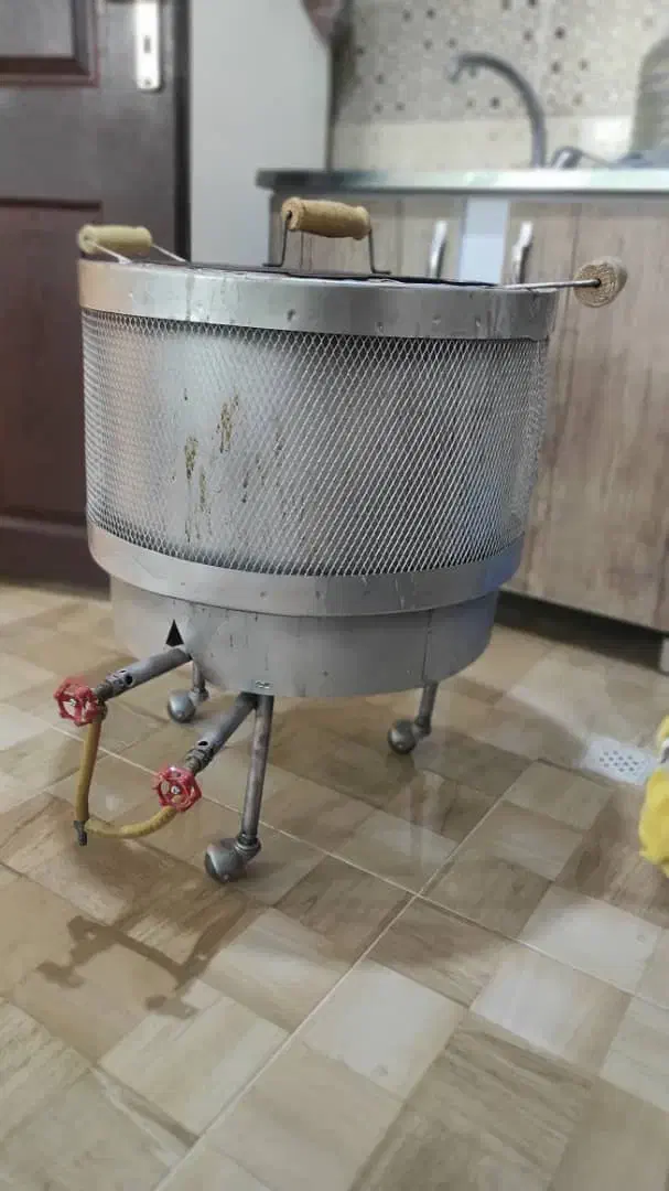 تنور گازی کاملا سالم و بی عیب|اجاق گاز و لوازم برقی پخت‌وپز|سنندج, |دیوار