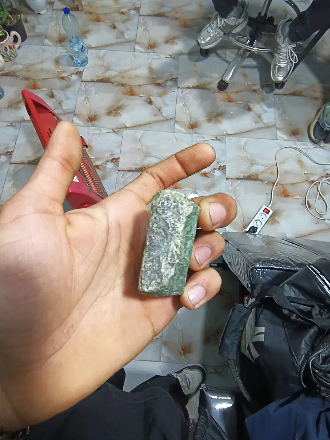 سنگ|جواهرات|سرخرود, |دیوار