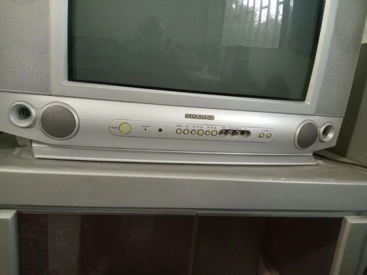 تلویزیون ۱۹ تا ۲۱ رنگی شهاب|تلویزیون و پروژکتور|شاهینشهر, امیرکبیر|دیوار