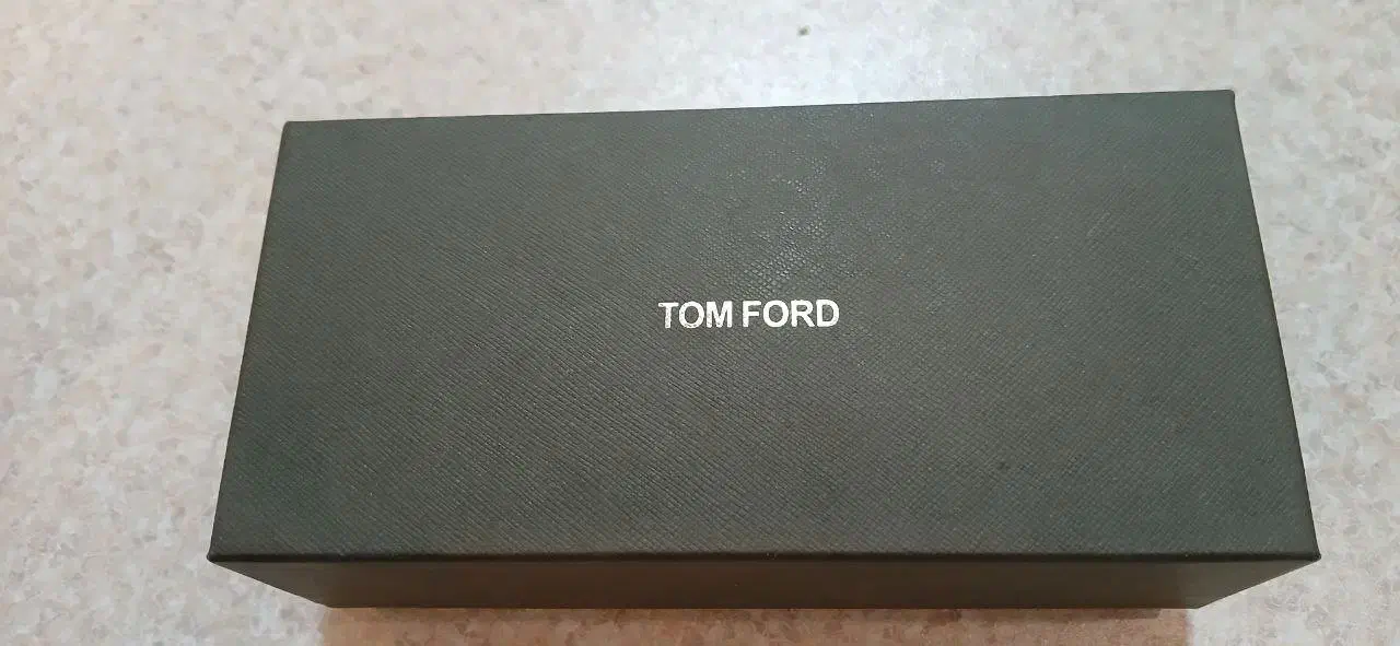 Tom ford اورجینال زنانه|زیورآلات و اکسسوری|تهران, گلستان (شهرک راه آهن)|دیوار