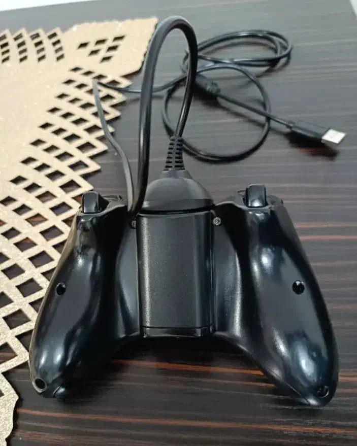 دسته ایکس باکس ۳۶۰ (سالم)|کنسول، بازی ویدئویی و آنلاین|شریفآباد, |دیوار