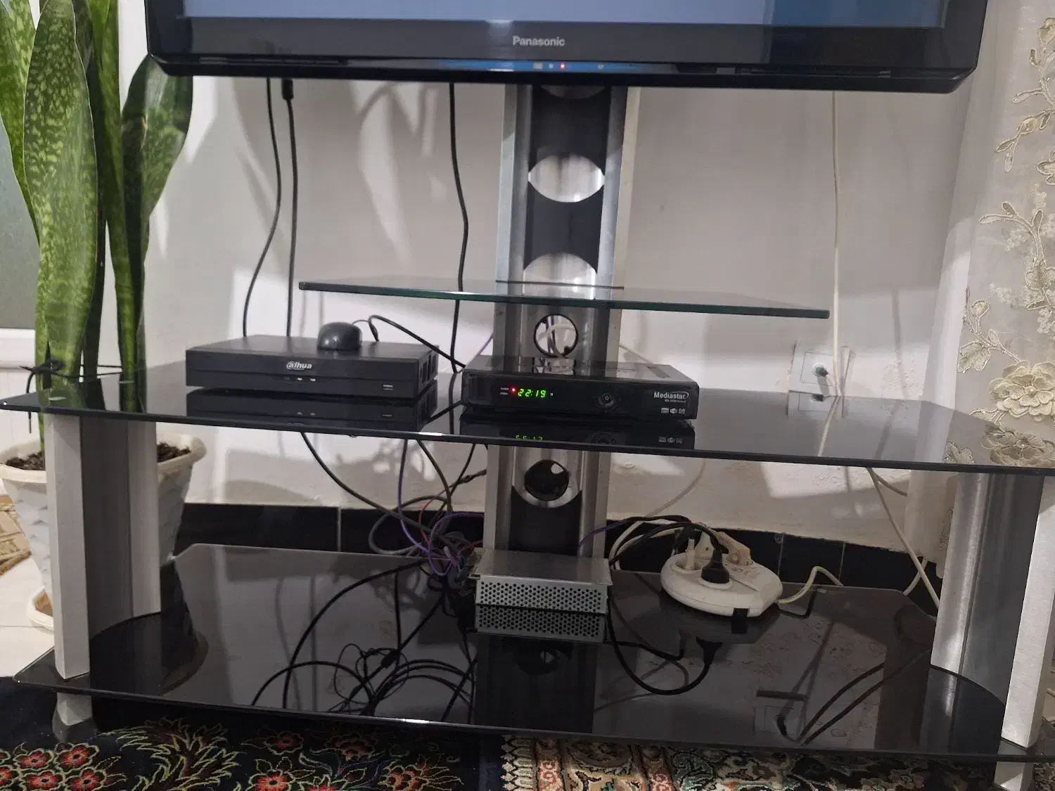 میز تی وی بدون خط و خش|میز تلویزیون|فرح آباد, |دیوار