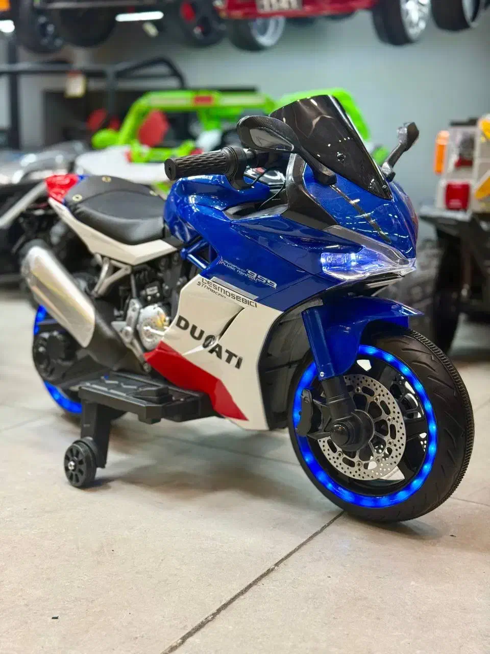 موتورشارژی کدZR 5665 اقساطی بدونسود|اسباببازی بچه|رشت, گلسار|دیوار