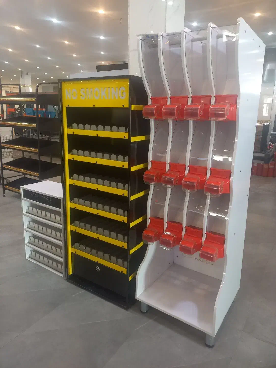 فروش قفسه فلزی و تمام تجهیزات فروشگاه|فروشگاه و مغازه|احمدآبادمستوفی, |دیوار