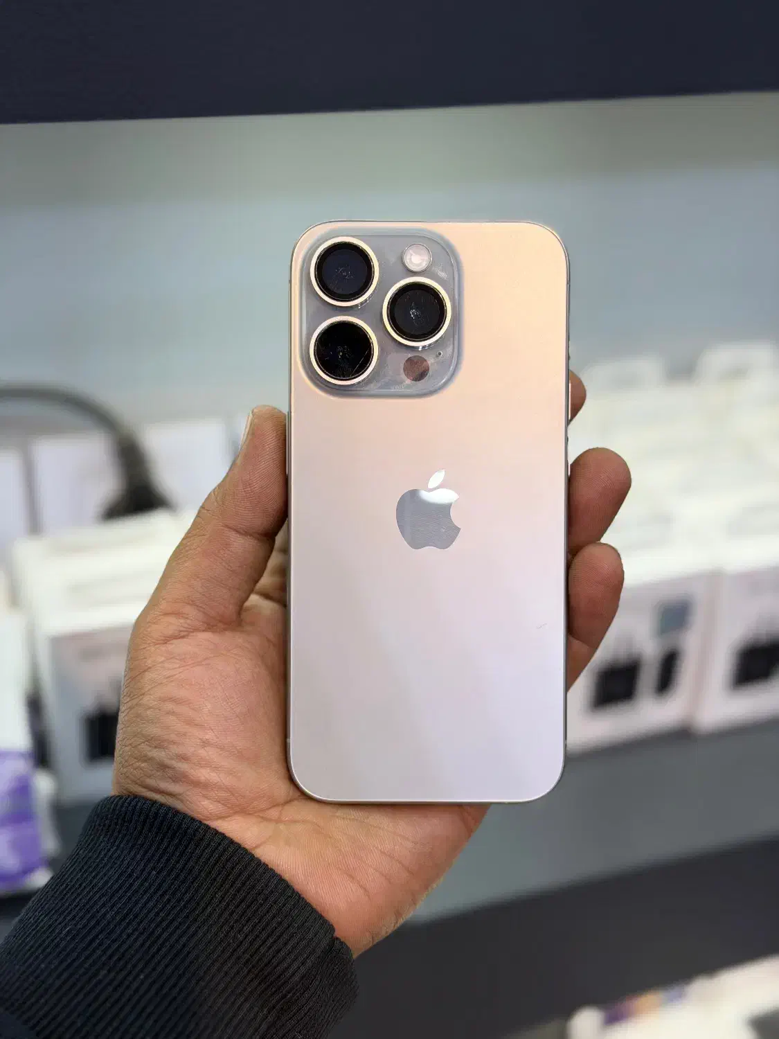 آیفون 15pro 256G ، تمیز و استثنایی(نقد و اقساط)|موبایل|بجنورد, |دیوار