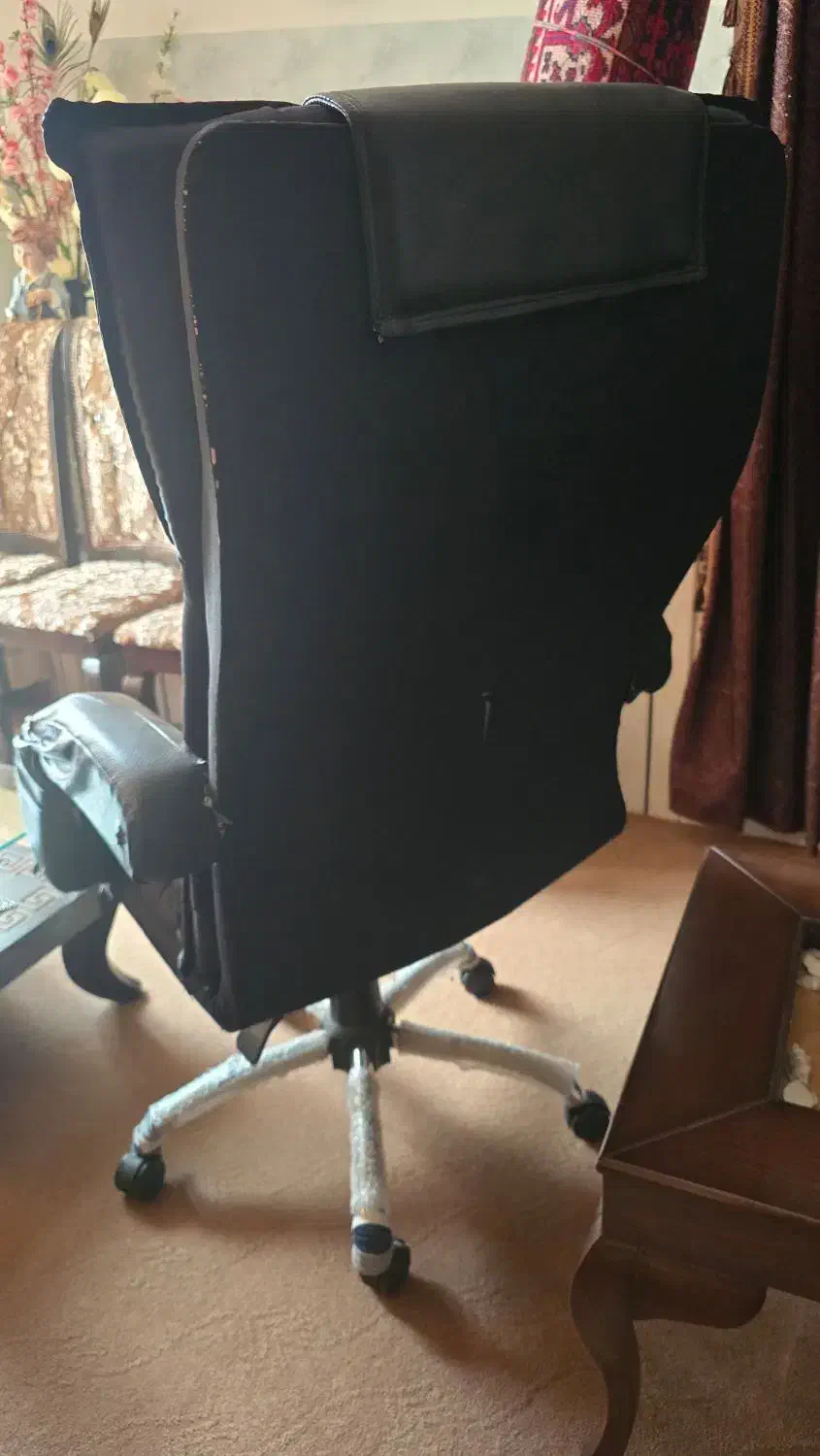 صندلی|صندلی و نیمکت|اهر, |دیوار