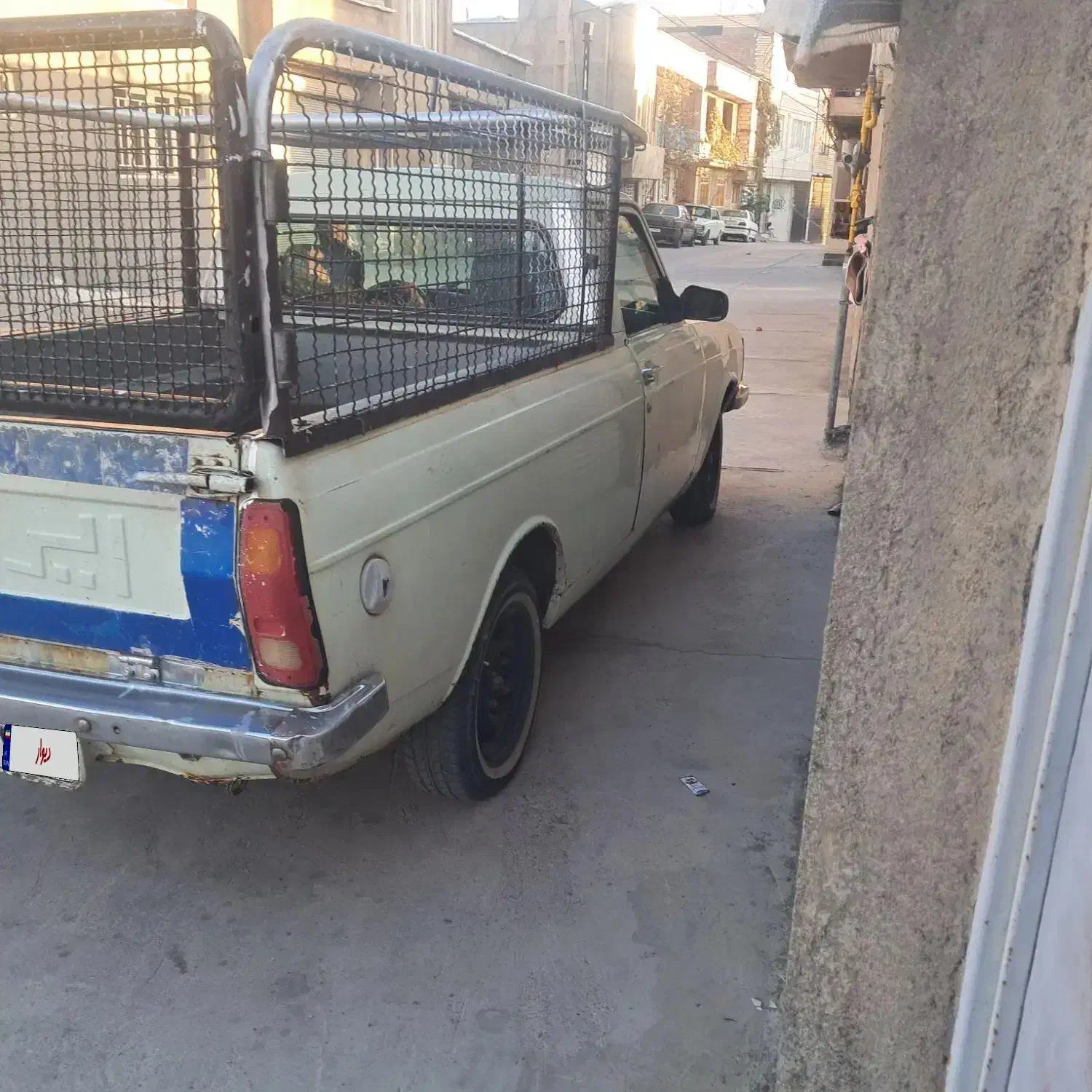 وانت بار مدل ۸۹ تازه بیمه شده|خودرو سواری و وانت|بانه, |دیوار