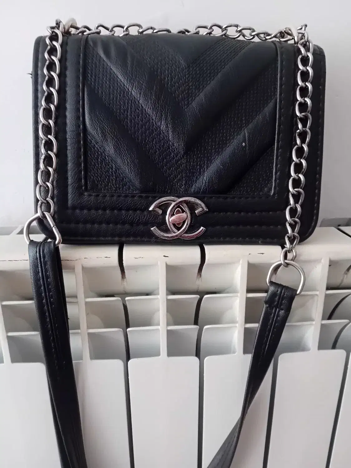 کیف|کیف، کفش، کمربند|اسفراین, |دیوار