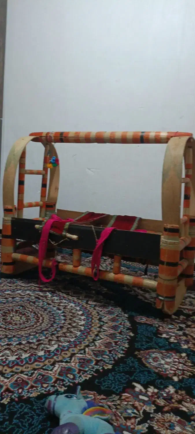 گهواره محلی|اسباب و اثاث بچه|یاسوج, |دیوار