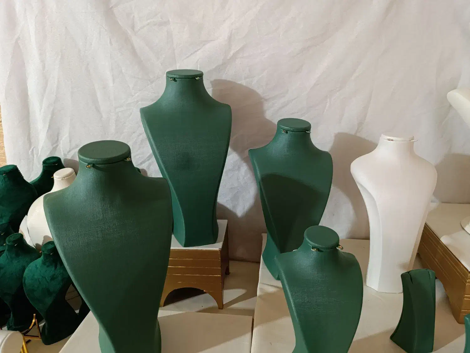 تولید کنند ویترین واستندهای طلافروشی|فروشگاه و مغازه|مشهد, چهنو|دیوار