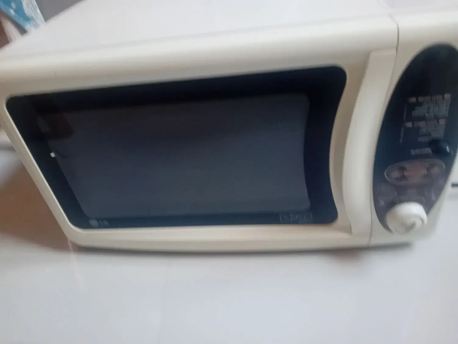 مایکرویوو ال‌جی سالم|اجاق گاز و لوازم برقی پخت‌وپز|شاهین‌شهر, فردوسی|دیوار