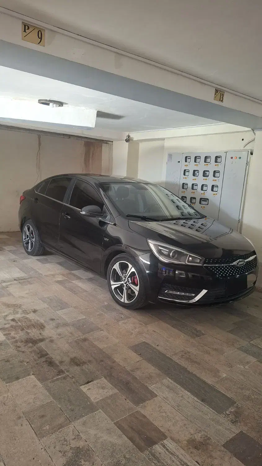 اریزو 5|خودرو سواری و وانت|محمدشهر, شهرک پیام (مهرالبرز)|دیوار