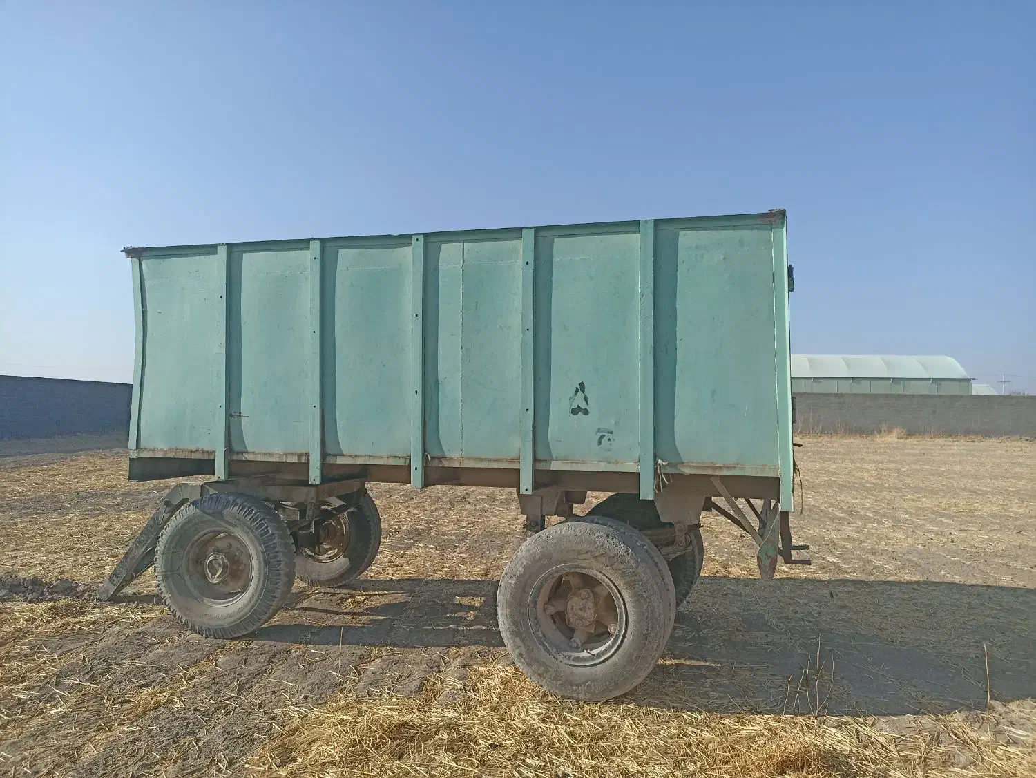 تراکتوربا وسیله|خودرو سنگین|گلبهار, نوبهار|دیوار