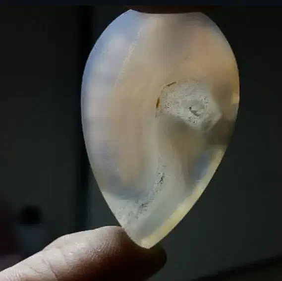 سنگ کلکسیونی|کلکسیون اشیاء عتیقه|رودهن, |دیوار