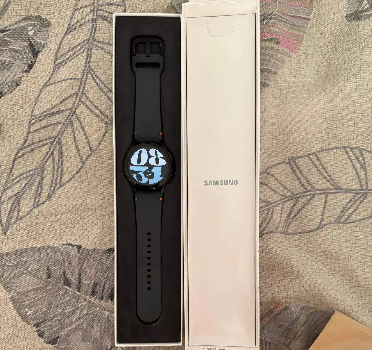 Samsung Galaxy Watch FE نو و سالم با کمی خوردگی|ساعت|تهران, حسن‌آباد|دیوار