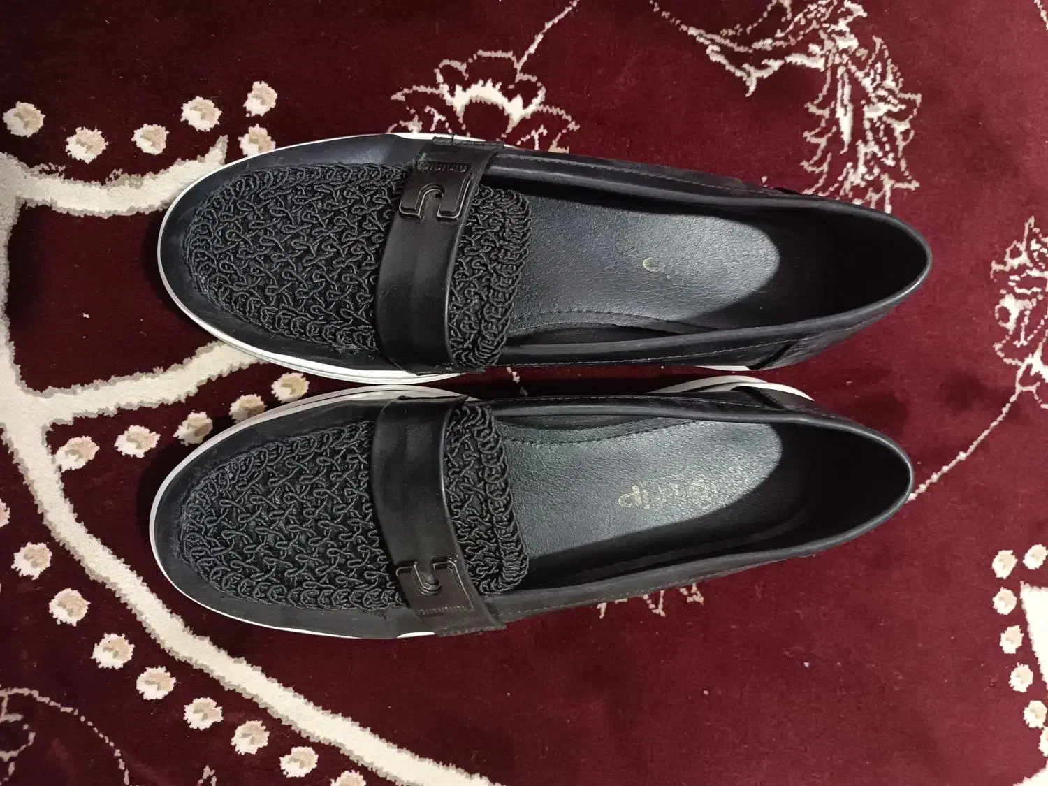 کفش طبی|کیف، کفش، کمربند|تربت جام, حافظ|دیوار