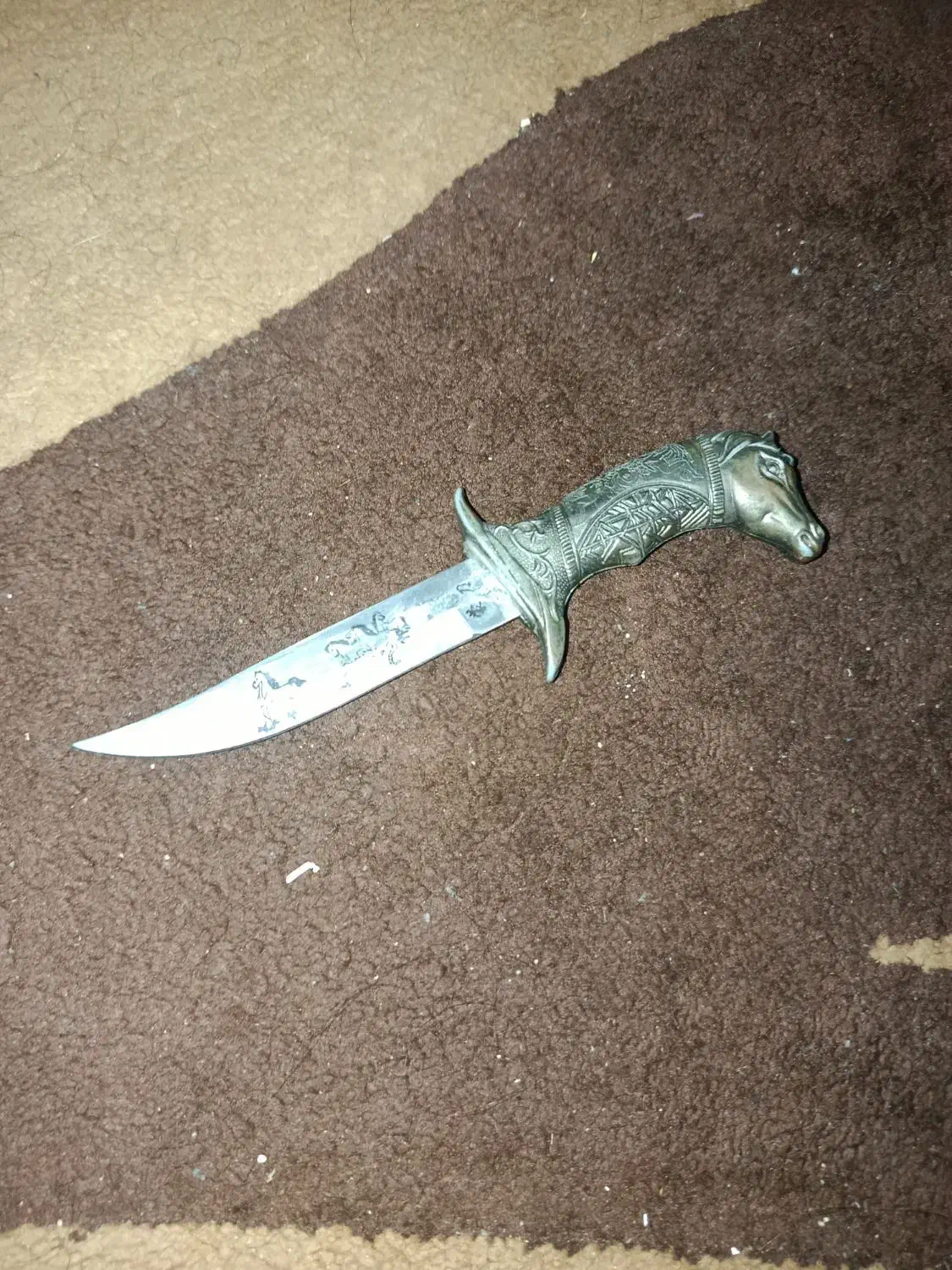 چاقو معاوضه|کلکسیون اشیاء عتیقه|گرگان, |دیوار