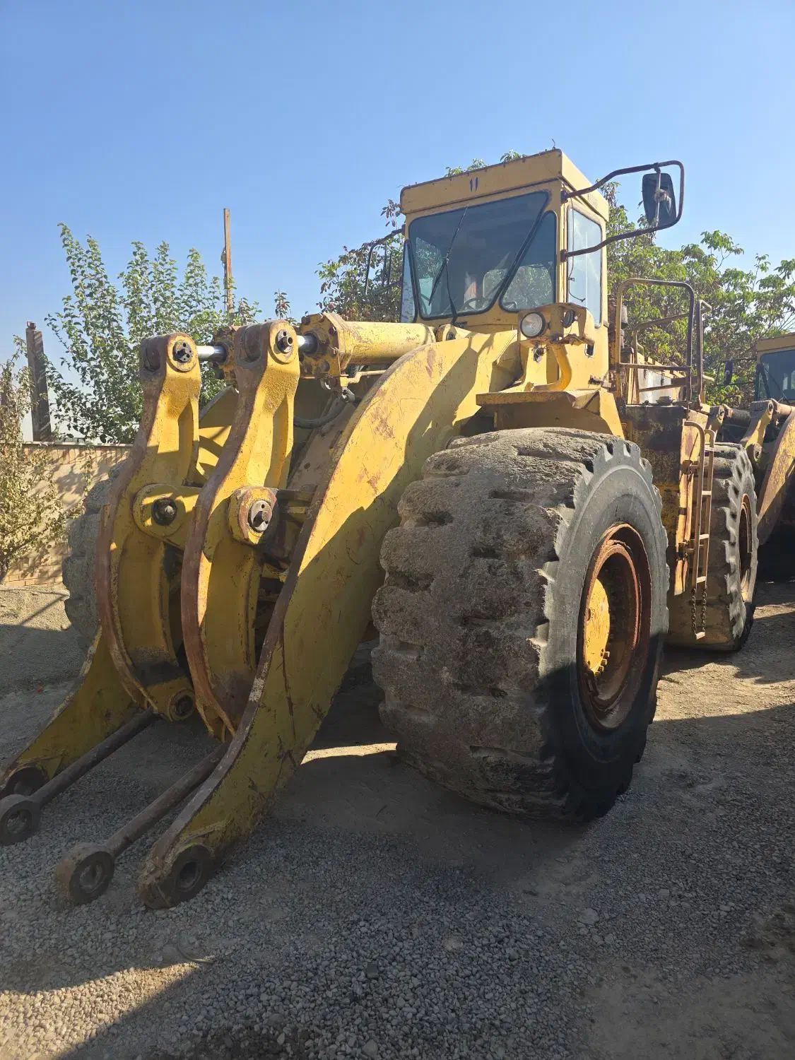 لودر ۹۸۸ کاتپیرلار|خودرو سنگین|ری, امین آباد|دیوار