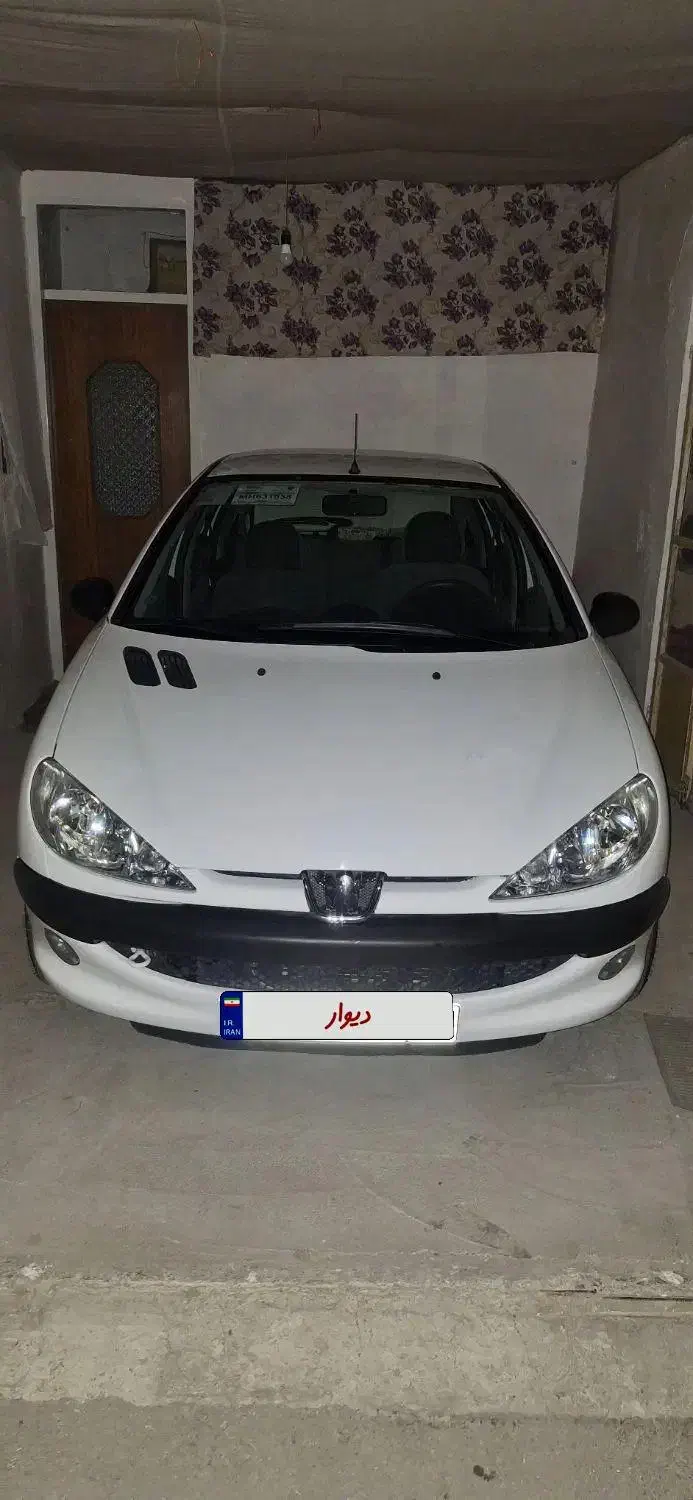 ۲۰۶‌مدل‌آخر‌۹۸‌‌درحد‌خشک‌۵۵‌تا‌کارکرد|خودرو سواری و وانت|ملایر, |دیوار