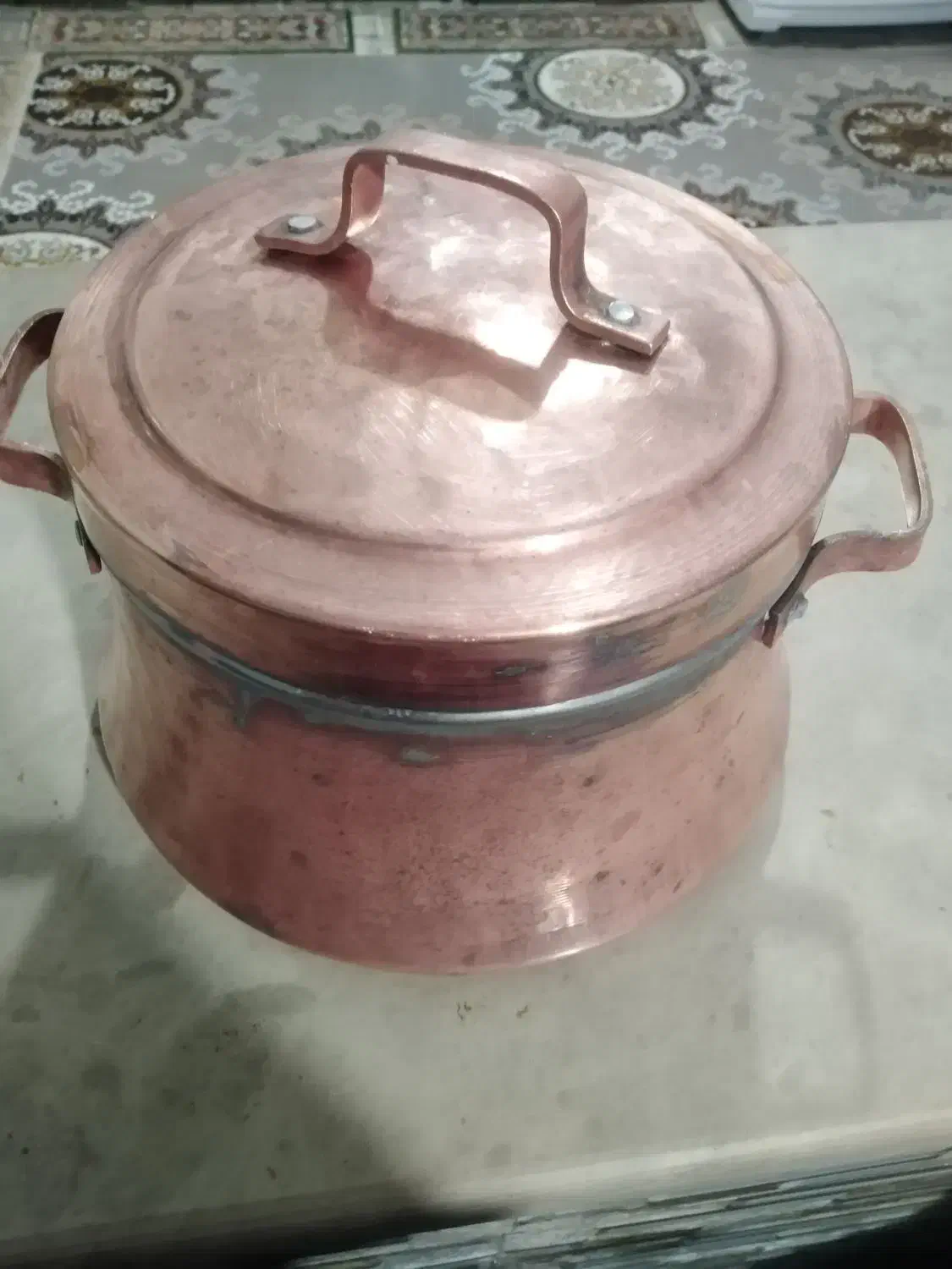 دیگ مسی|ظروف پخت‌وپز|کرمان, |دیوار