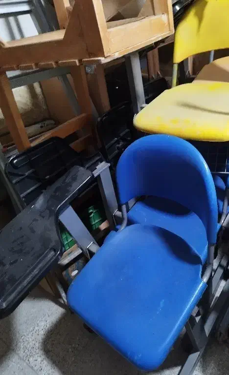 صندلی دانشجویی و اداری و چوبی|صندلی و نیمکت|گرگان, |دیوار