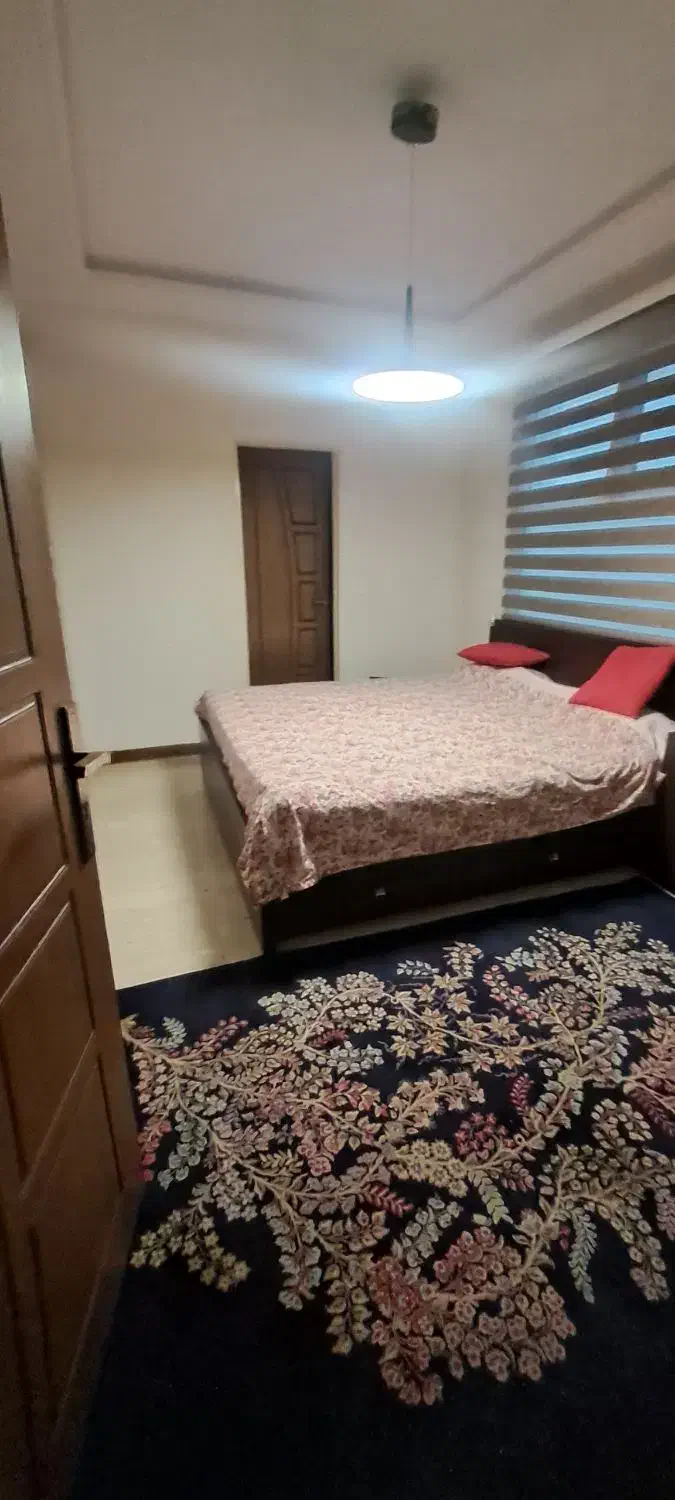 اندرزگو سلیمی شمالی 160متر سه خوابه دومستر