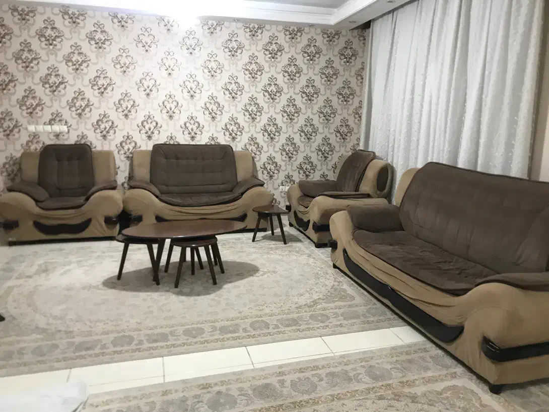 مبل ۷ نفره کارکرده|مبلمان خانگی و میز عسلی|شیراز, شهرک سراج|دیوار