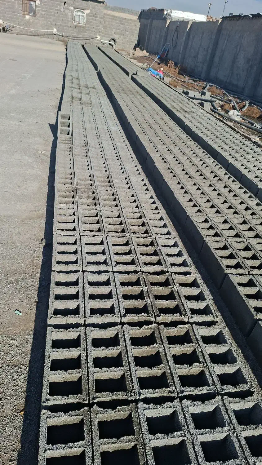 کارگر بلوک زن با سابقه کار|استخدام معماری، عمران و ساختمانی|پیشوا, |دیوار