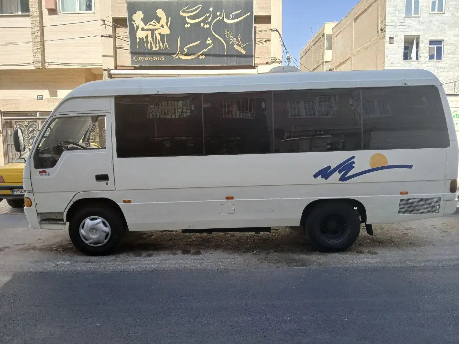 هیوندا مدل ۱۳۸۴|خودرو سنگین|اندیشه, اندیشه فاز ۱|دیوار