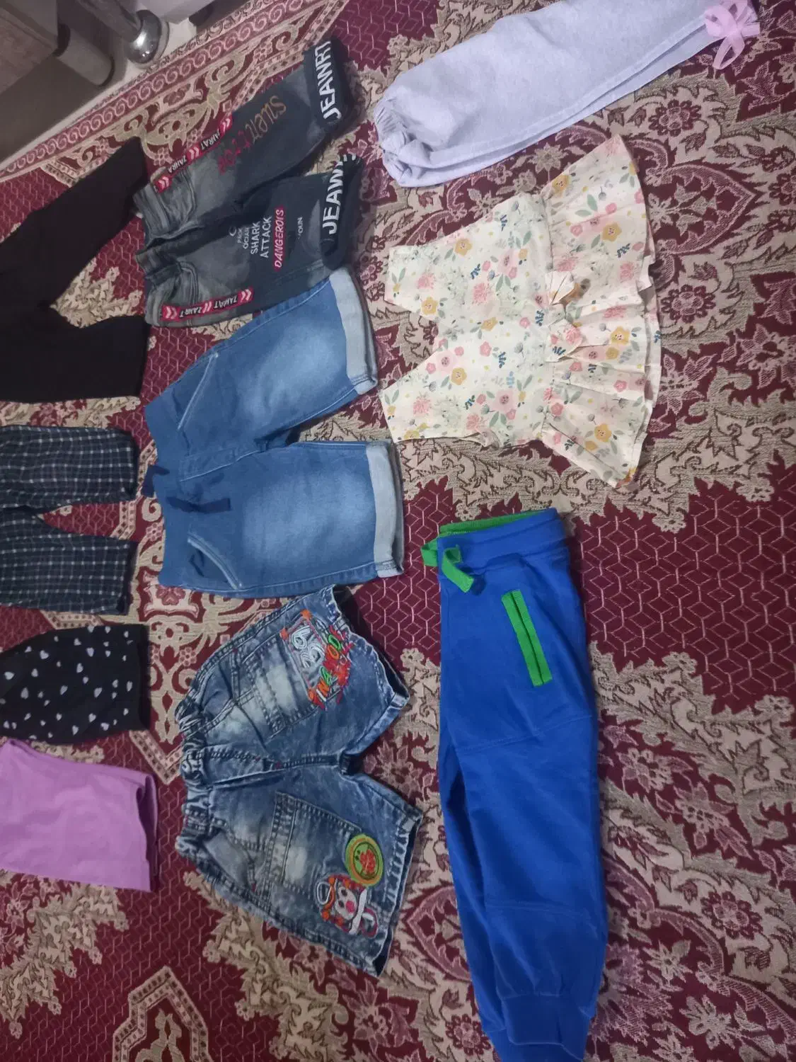 فروش تعدادی لباس بچه گانه نو نو|کفش و لباس بچه|شیراز, آبیاری|دیوار