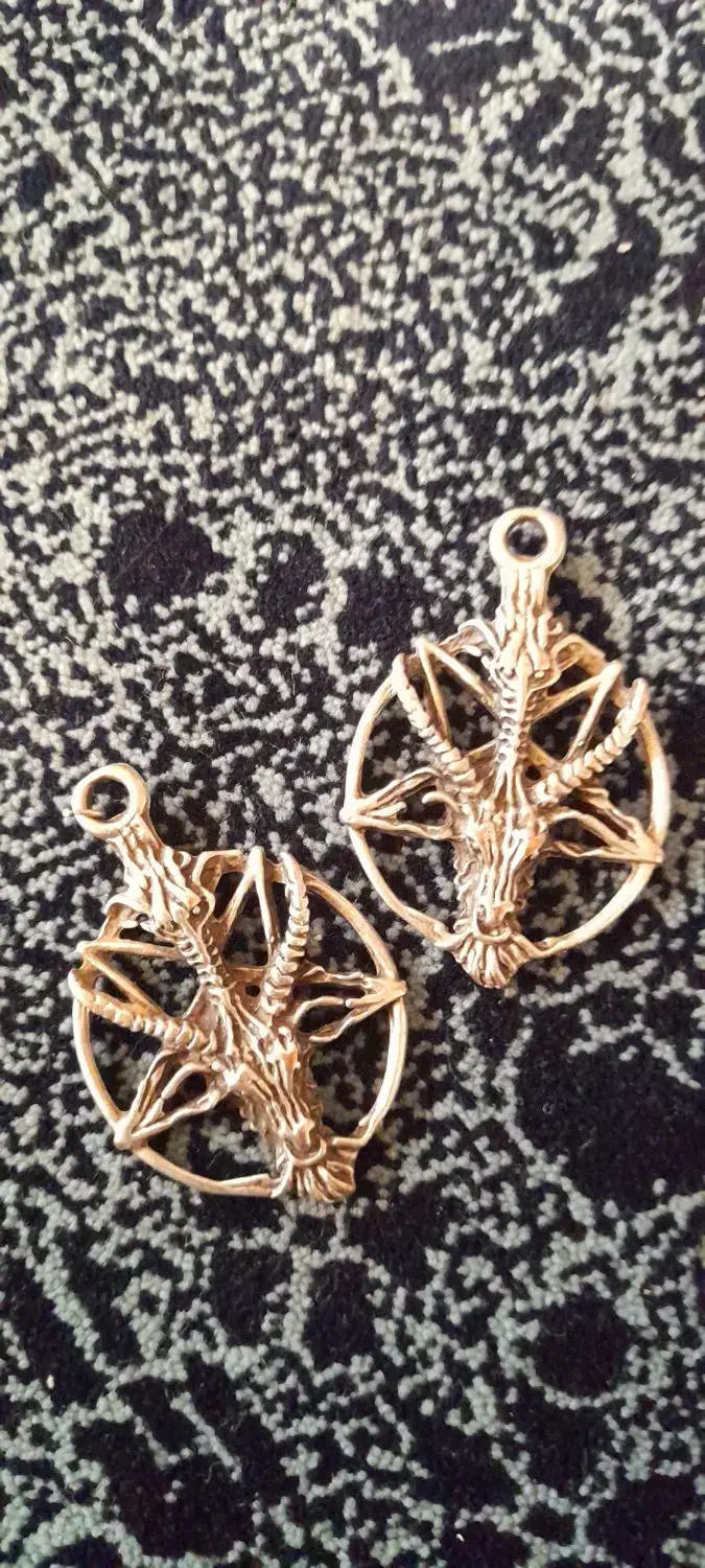 گردنبند های قیمتی کمیاب|جواهرات|قم, یزدانشهر|دیوار