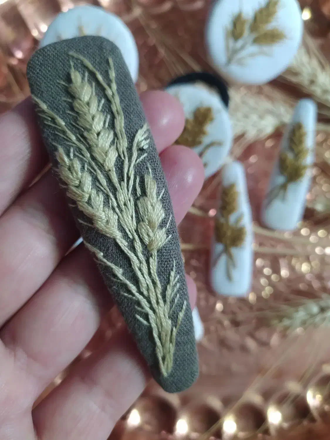 گیرهای گلدوزی شده|زیورآلات و اکسسوری|اسدآباد, |دیوار