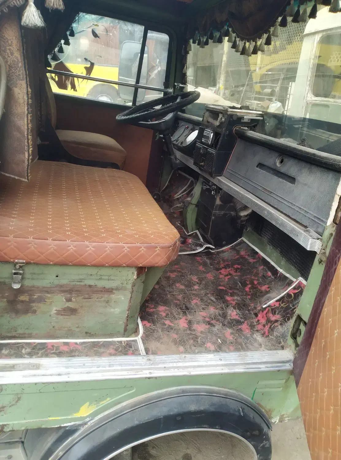 اتاق  خاور  سبز   نارنجی. و اتاق بنز|قطعات یدکی و لوازم جانبی|تهران, مولوی|دیوار