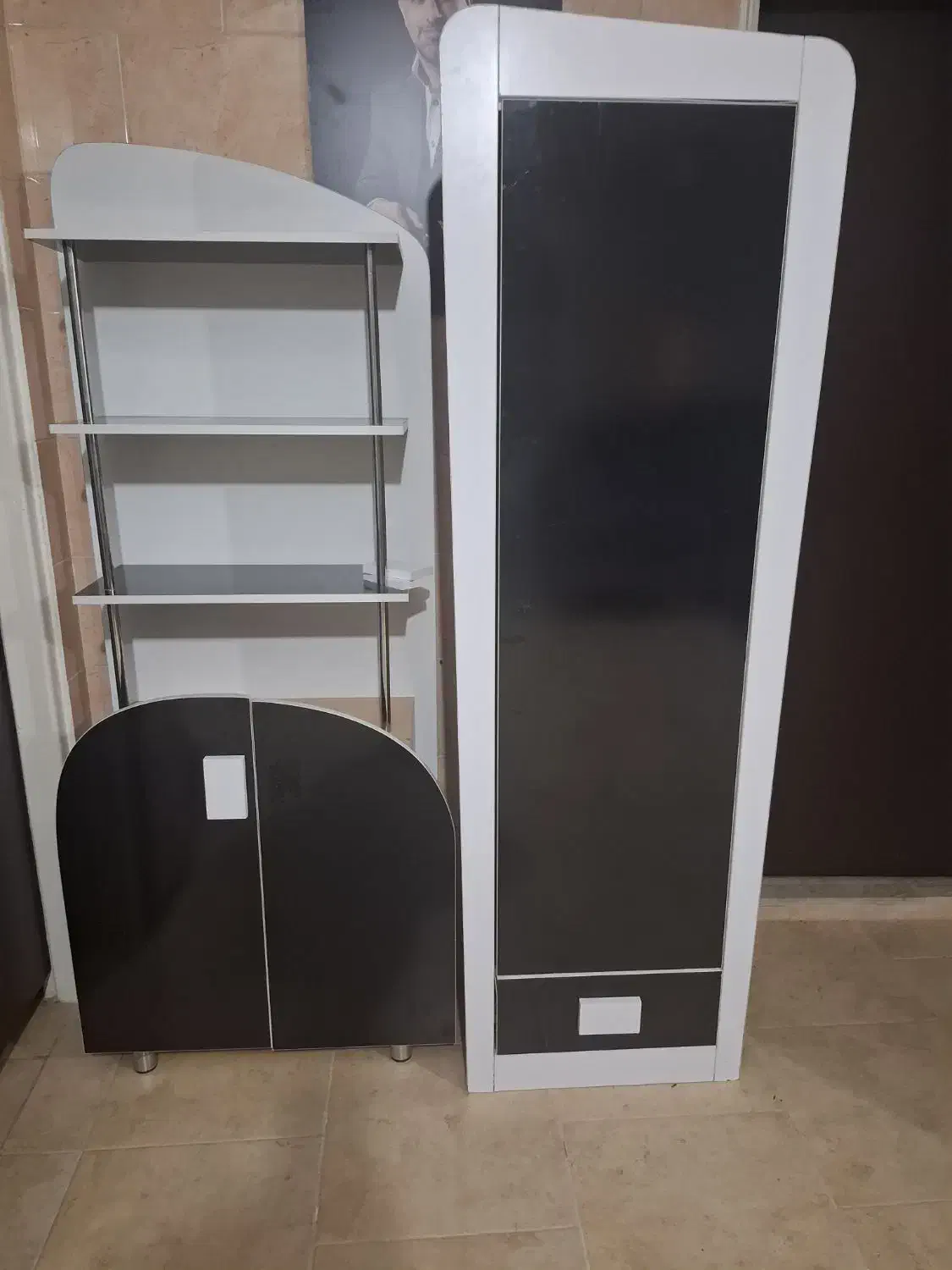 کمد لباس و کتابخانه|کتابخانه، شلف، قفسه‌های دیواری|کرمانشاه, |دیوار