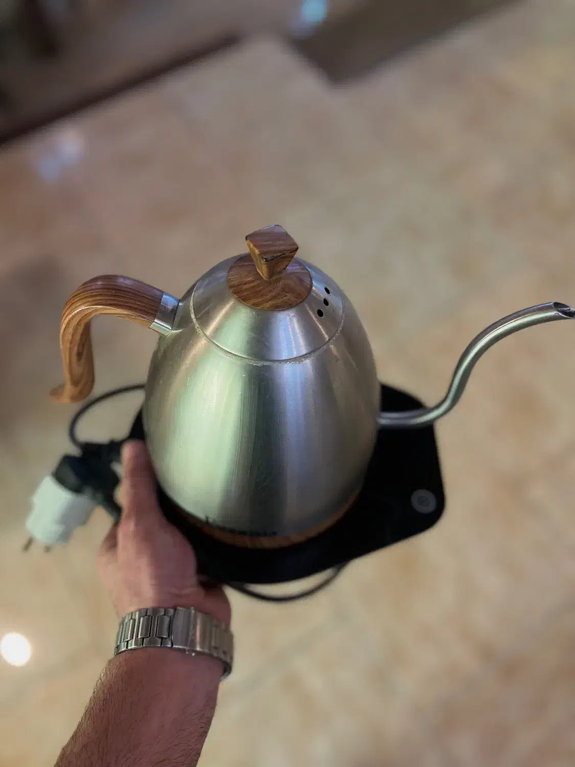 کتل برقی|سماور، چایساز، قهوهساز|رشت, دیلمان|دیوار