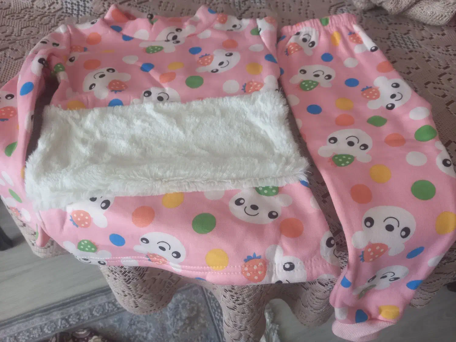 لباس نوزادی وعروسک|کفش و لباس بچه|تهران, شهرک کوهسار|دیوار