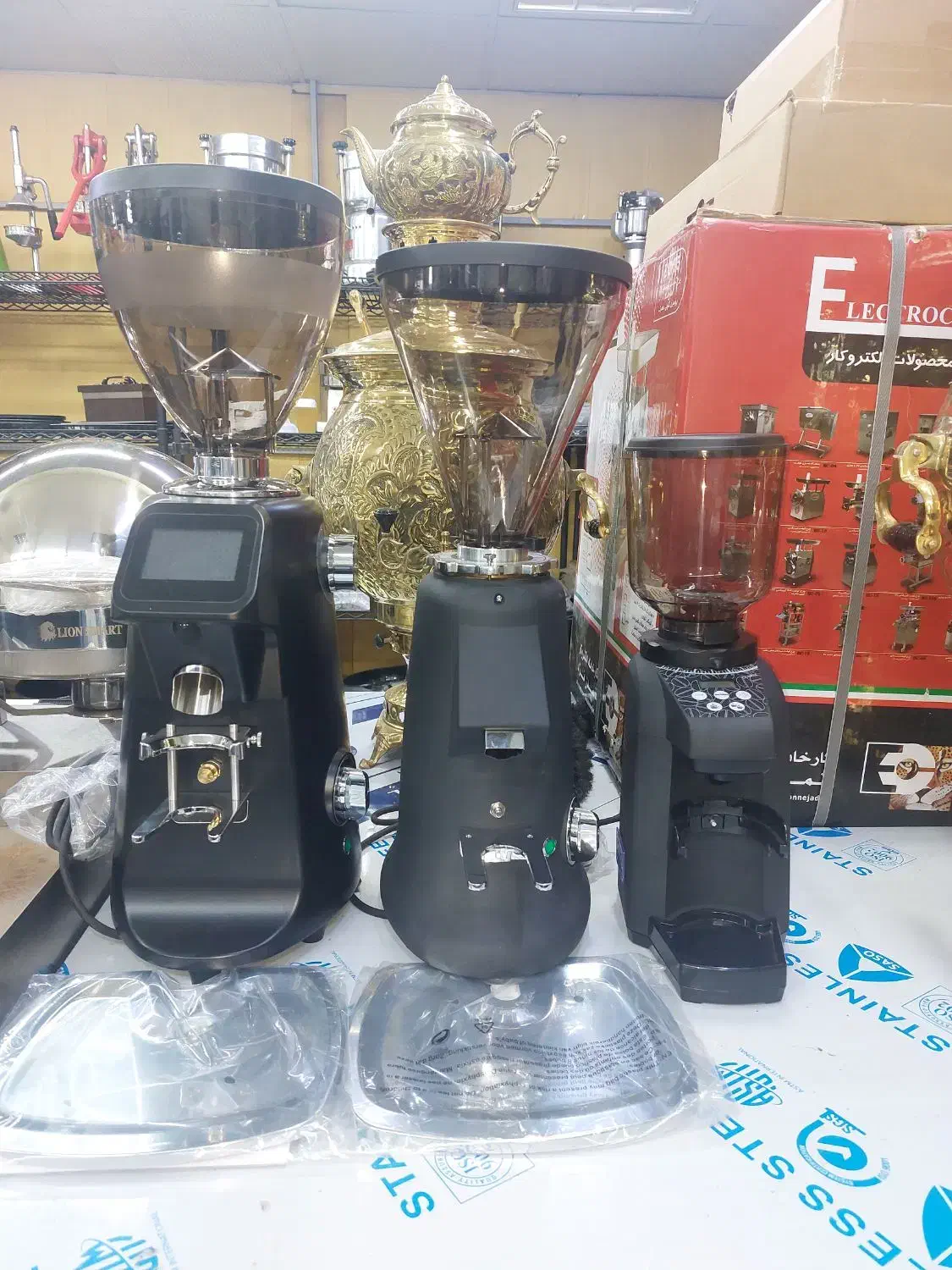 آسیاب قهوه  اسیاب قهوه گرایندر  تجهیزات کافه|کافی‌شاپ و رستوران|رشت, منظریه|دیوار