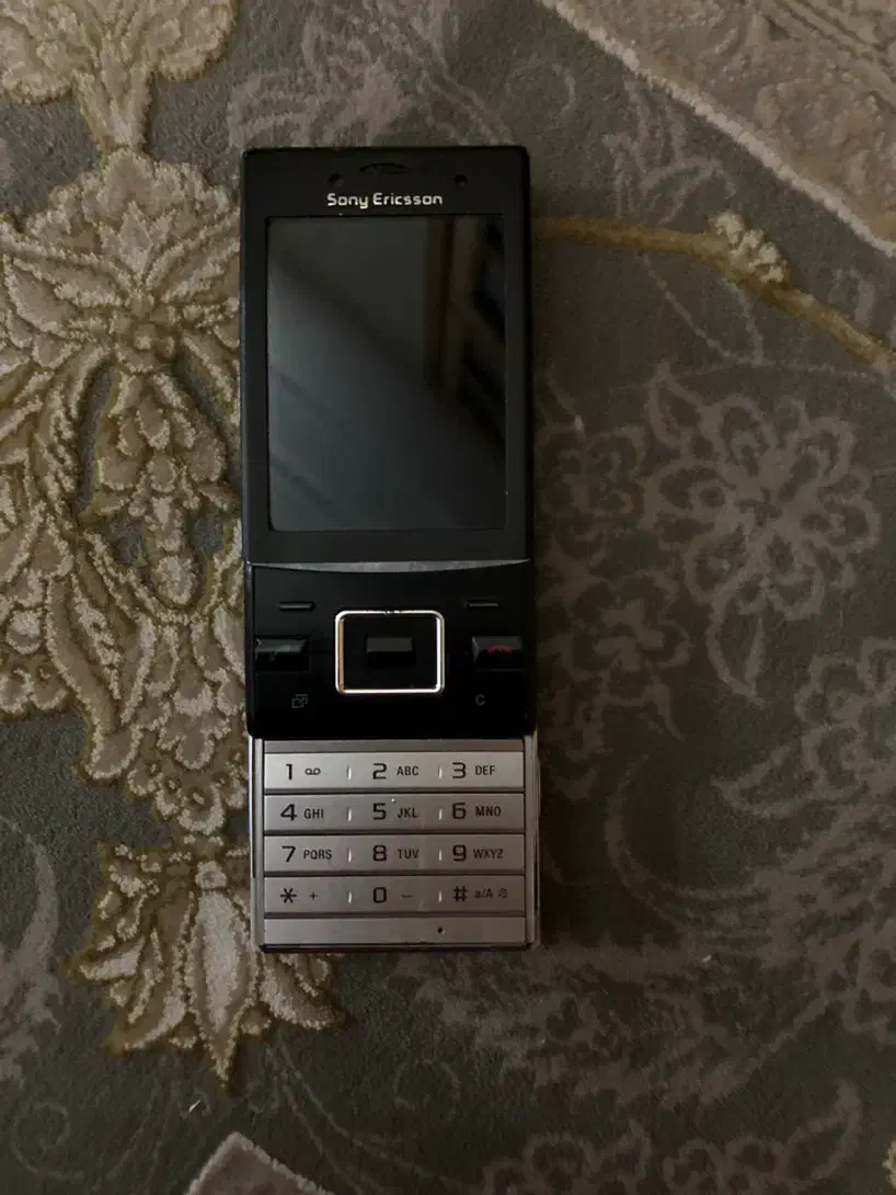 گوشی موبایل سونی اریکسون کشویی فرووش فوری پول نیاز|موبایل|اصفهان, باغ فردوس|دیوار