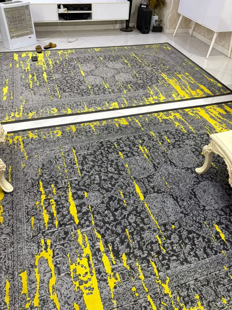 سه عدد فرش سالم و یه کناره وآباژور سالم|فرش|اسلامشهر, شهرک واوان|دیوار